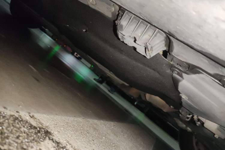 Used Zinoro 60H 2017 Standard Model Chassis Front Right