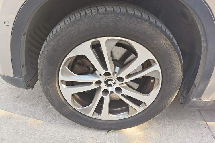 Used Zinoro 60H 2017 Standard Model Exterior 2