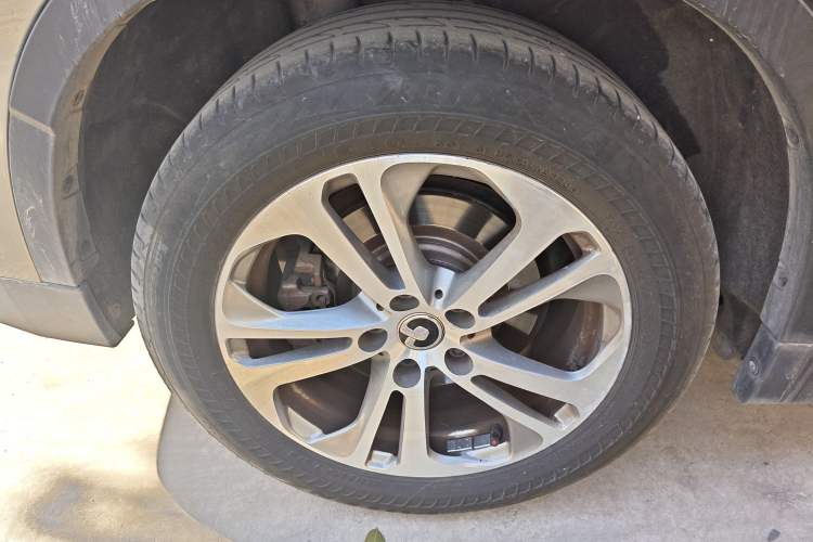 Used Zinoro 60H 2017 Standard Model Exterior 3