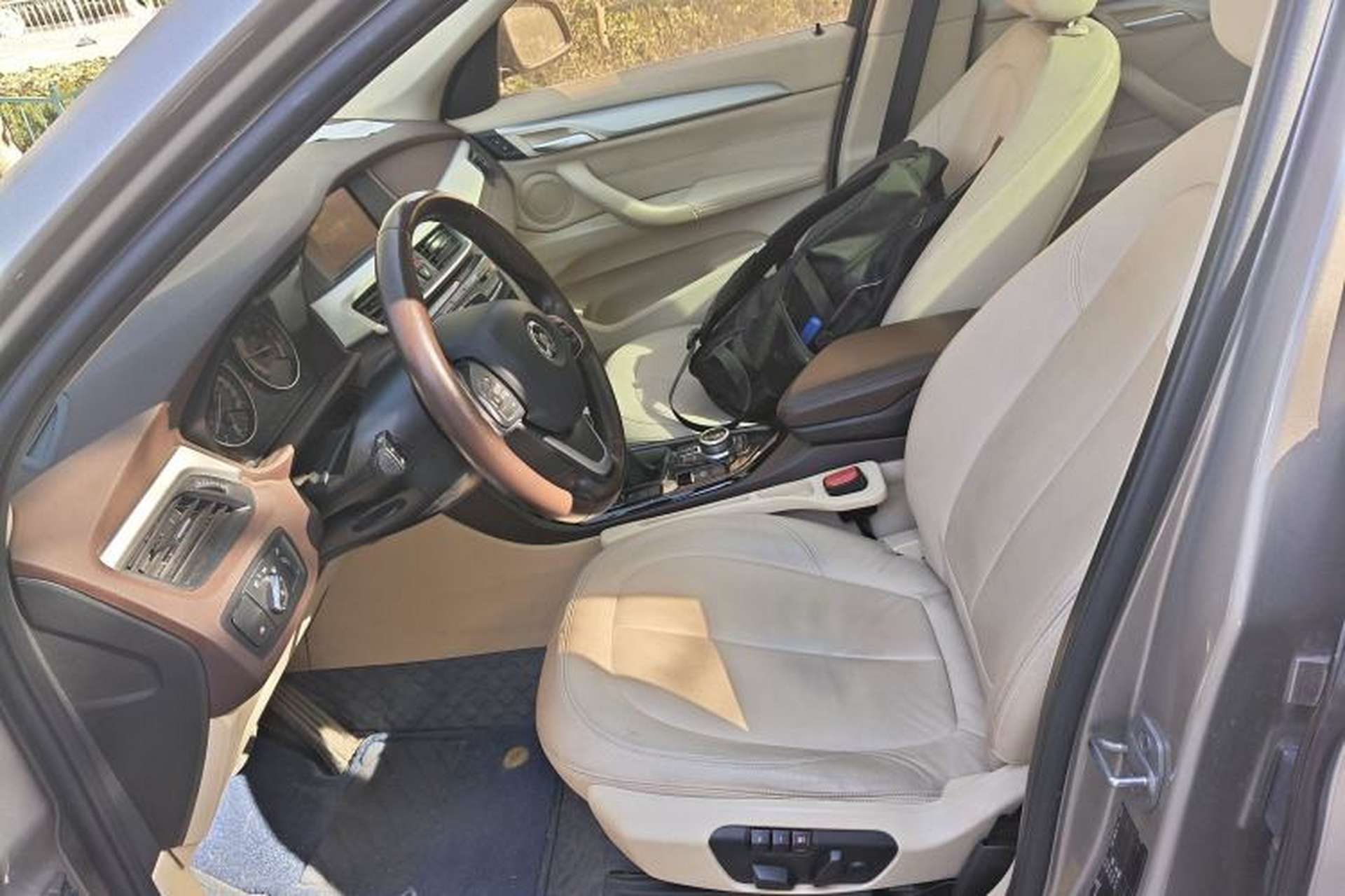Used Zinoro 60H 2017 Standard Model Left Front Seat
