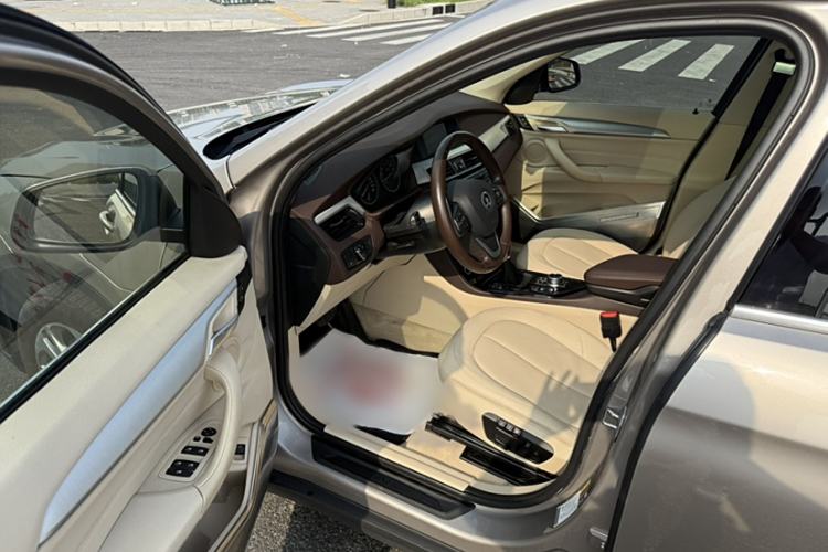Used Zinoro 60H 2017 Standard Model Left Front Seat