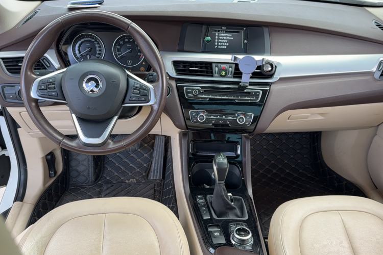 Used Zinoro 60H 2017 Standard Model Interior 3