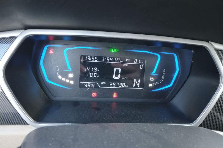 Used Zotye 2016 E30 Standard Model Instrument Cluster