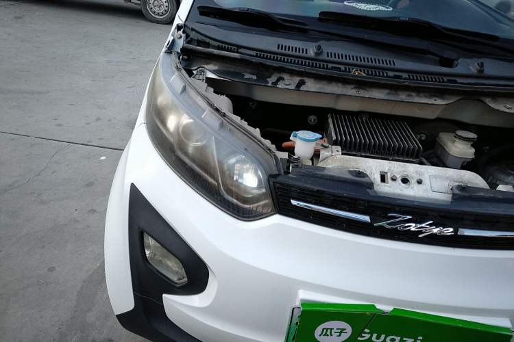 Used Zotye 2016 E30 Standard Model Right Front Headlight