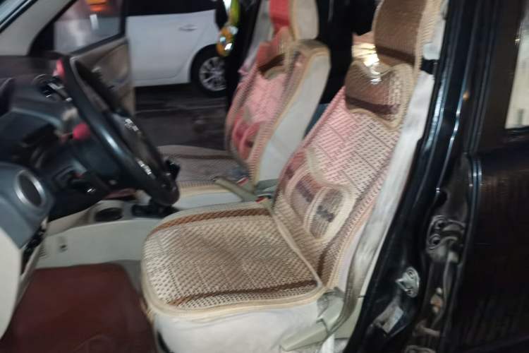 Used Zotye 5008 2010 1.3L Manual Standard Edition Left Front Seat