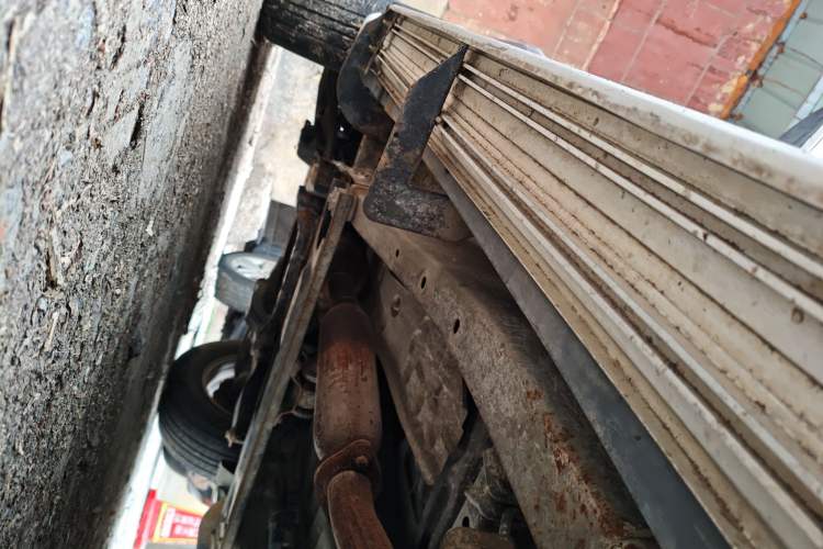 Used Zotye 5008 2010 1.3L Manual Standard Edition Chassis Rear Left