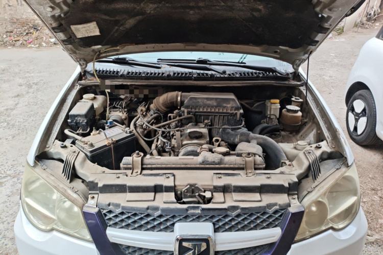 Used Zotye 5008 2010 1.3L Manual Standard Edition Engine Bay
