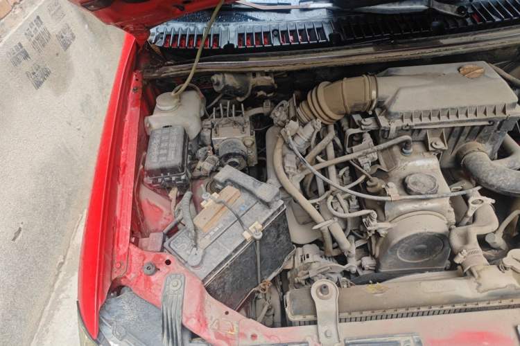 Used Zotye 5008 2010 1.3L Manual Comfort Edition Engine Bay Right