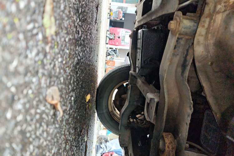 Used Zotye 5008 2010 1.3L CVT Standard Edition Chassis Front Right