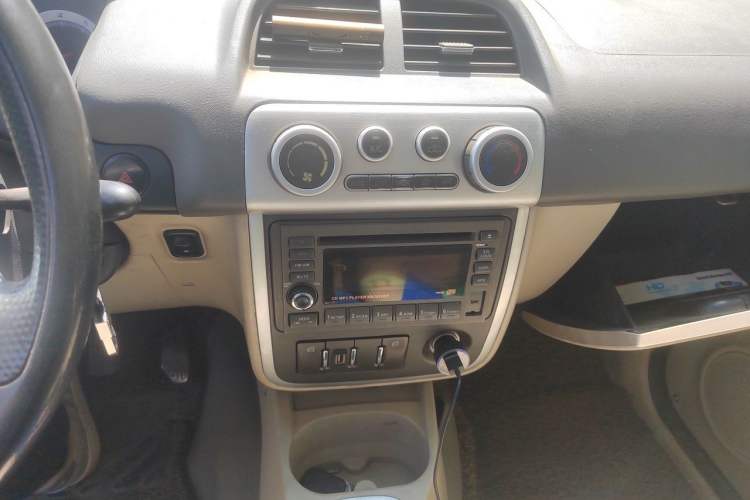 Used Zotye 5008 2010 1.3L Manual Standard Edition Audio And AC Panel