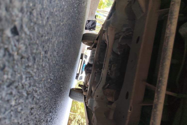 Used Zotye 5008 2010 1.3L Manual Standard Edition Chassis Front