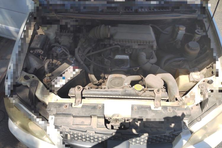 Used Zotye 5008 2010 1.3L Manual Standard Edition Engine Bay