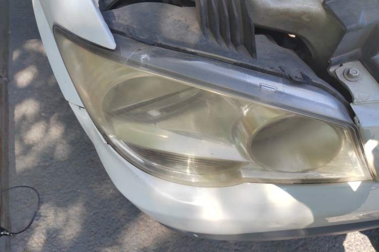 Used Zotye 5008 2010 1.3L Manual Standard Edition Right Front Headlight