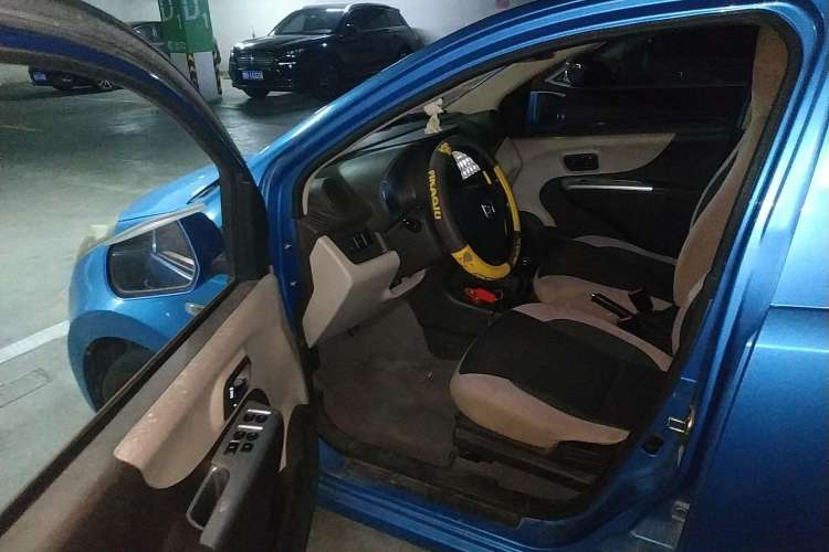 Used Zotye Cloud 100 2014 Cloud 100 Comfort Model Driver Seat