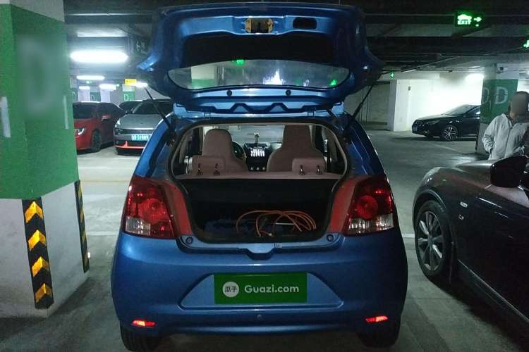 Used Zotye Cloud 100 2014 Cloud 100 Comfort Model Trunk