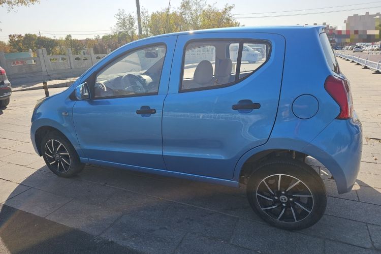 Used Zotye Cloud 100 2016 Cloud 100S Luxury Model Exterior 5
