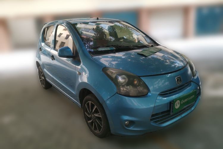 Used Zotye Cloud 100 2016 Cloud 100S Luxury Model Front Right 45 Deg