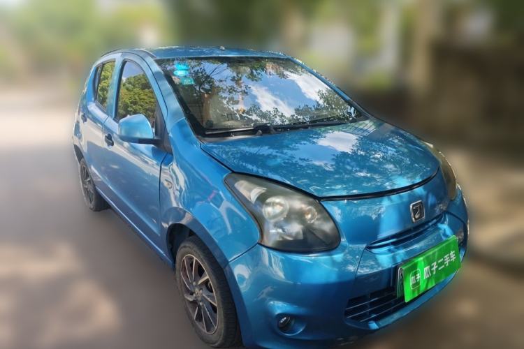 Used Zotye Cloud 100 2016 Cloud 100S Luxury Model Front Right 45 Deg