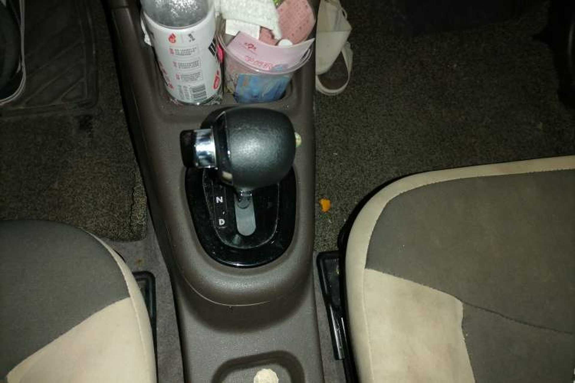 Used Zotye Cloud 100 2016 Cloud 100S Luxury Model Gear Lever