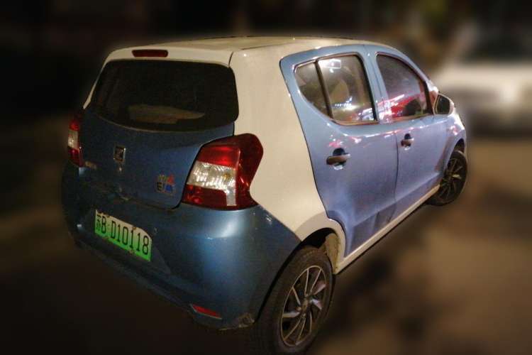 Used Zotye Cloud 100 2016 Cloud 100S Luxury Model Rear Right 45 Deg