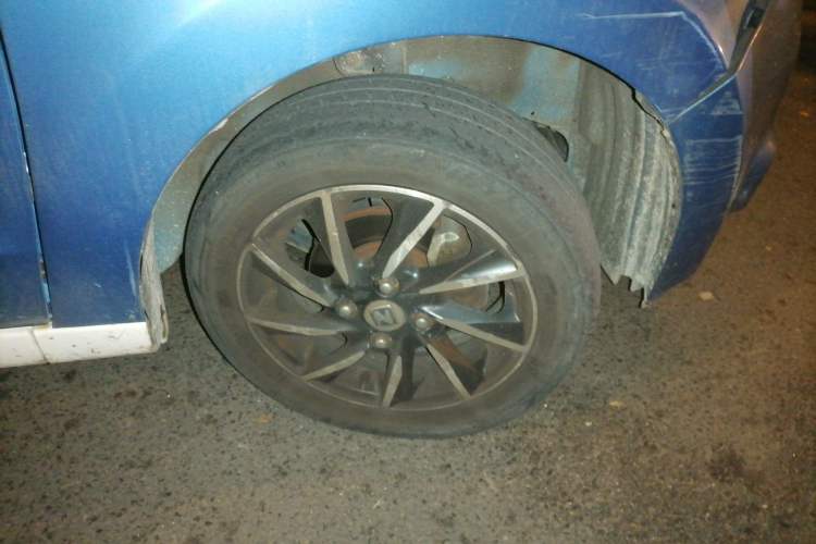Used Zotye Cloud 100 2016 Cloud 100S Luxury Model Right Front Wheel Hub