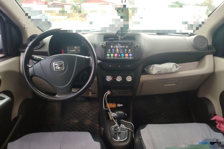 Used Zotye Cloud 100 2016 Cloud 100S Luxury Model Center Console