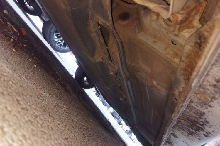 Used Zotye Cloud 100 2016 Cloud 100S Luxury Model Chassis Rear Right
