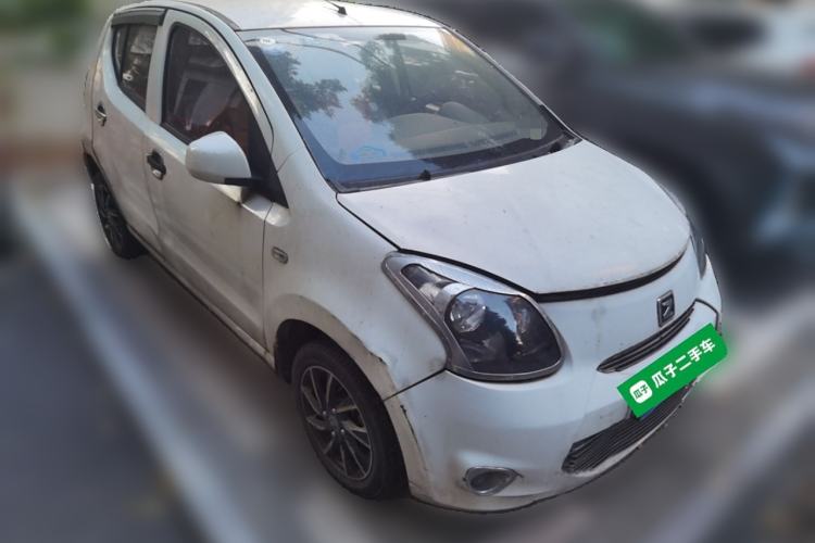 Used Zotye Cloud 100 2016 Cloud 100S Luxury Model Front Right 45 Deg