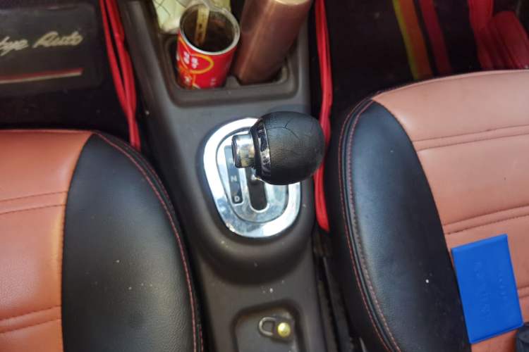 Used Zotye Cloud 100 2016 Cloud 100S Luxury Model Gear Lever