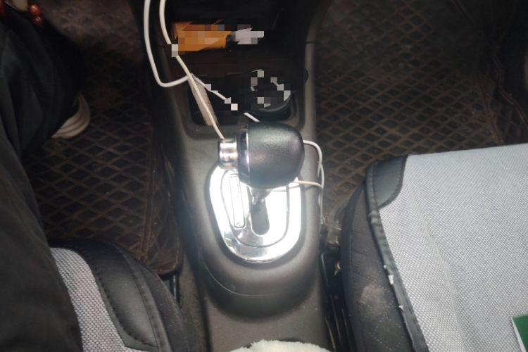 Used Zotye Cloud 100 2016 Cloud 100S Luxury Model Gear Lever