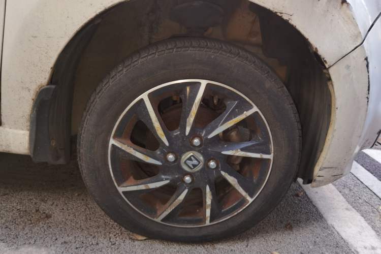 Used Zotye Cloud 100 2016 Cloud 100S Luxury Model Right Front Wheel Hub