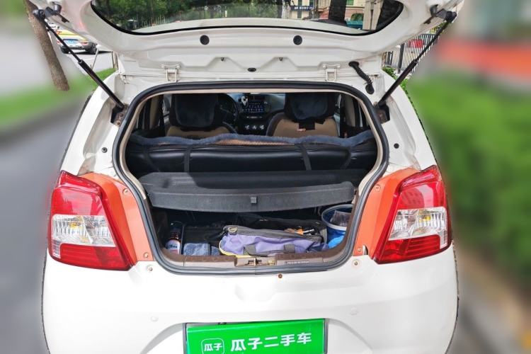 Used Zotye Cloud 100 2016 Cloud 100S Luxury Model Trunk