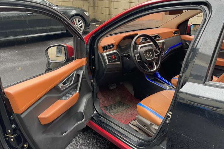 Used Zotye Cloud 100 2017 Cloud 100plus Luxury Model Interior 2
