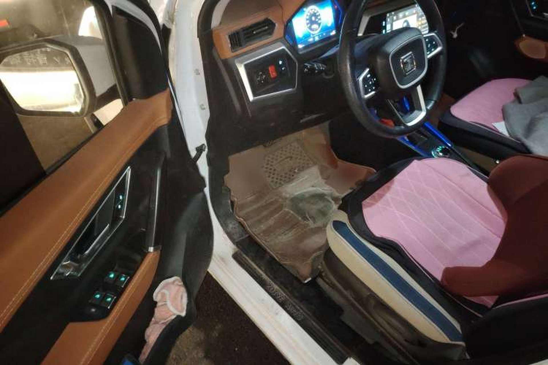 Used Zotye Cloud 100 2018 Cloud 100PLUS Smart Model Driver Seat