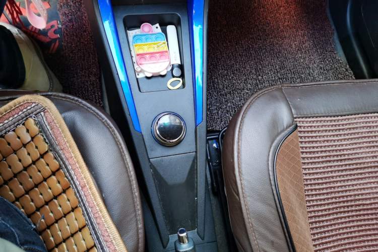 Used Zotye Cloud 100 2018 Cloud 100PLUS Smart Model Gear Lever