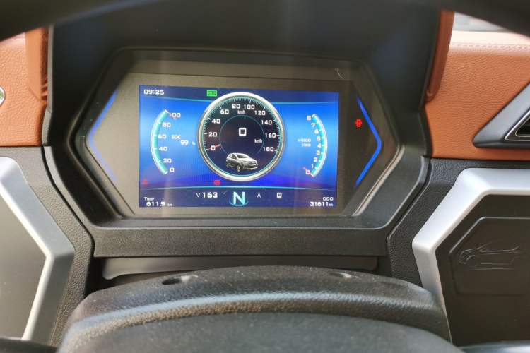 Used Zotye Cloud 100 2018 Cloud 100PLUS Smart Model Instrument Cluster