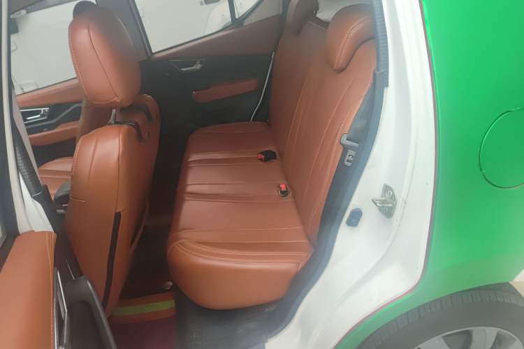 Used Zotye Cloud 100 2018 Cloud 100PLUS Smart Edition Left Rear Seat