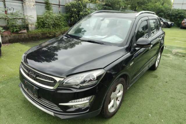Used Zotye Domy X5 2015 1.5T Manual Supreme Model China IV Standard