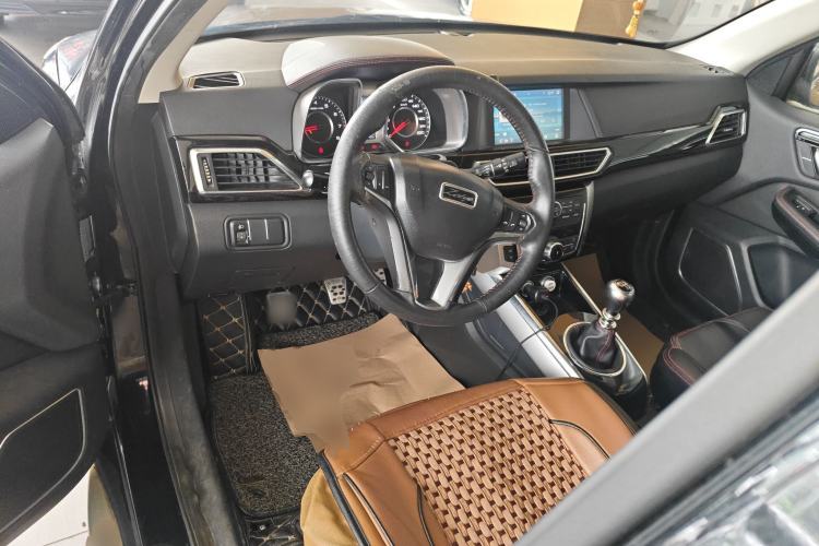 Used Zotye Domy X5 2015 1.5T Manual Luxury Model China V Standard Center Console