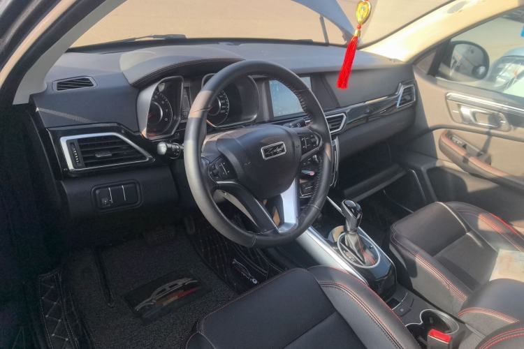 Used Zotye Domy X5 2015 1.5T CVT Landlord Edition China V Standard Center Console