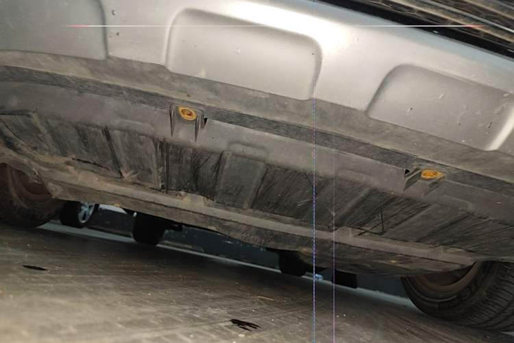 Used Zotye Domy X5 2015 1.5T CVT ZhiXian Model China IV Standard Chassis Front