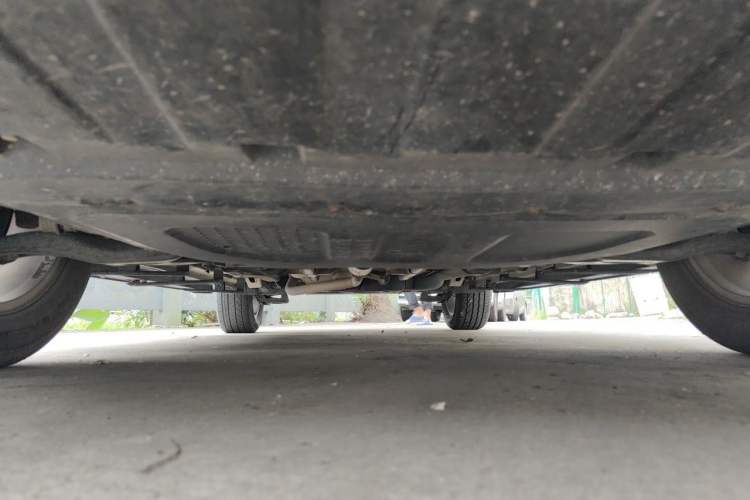 Used Zotye Domy X5 2015 1.5T CVT ZhiXian Model China IV Standard Chassis Front