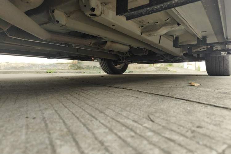 Used Zotye Domy X5 2015 1.5T CVT ZhiXian Model China IV Standard Chassis Rear Right