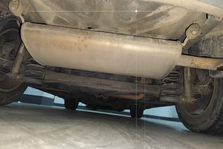 Used Zotye Domy X5 2015 1.5T CVT ZhiXian Model China IV Standard Chassis Rear