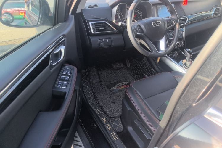 Used Zotye Domy X5 2015 1.5T CVT Landlord Edition China V Standard Driver Seat