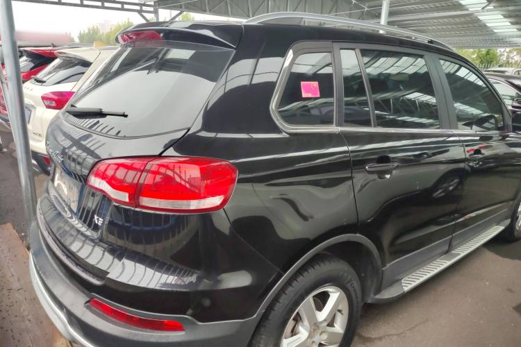 Used Zotye Domy X5 2015 1.5T Manual Luxury Model China V Standard Exterior 3