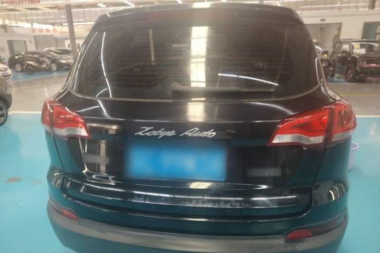 Used Zotye Domy X5 2015 1.5T Manual Luxury Version China IV Standard Exterior 4
