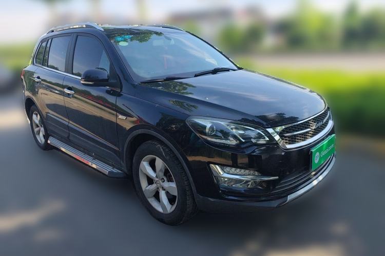 Used Zotye Domy X5 2015 1.5T Manual Luxury Model China V Standard Front Right 45 Deg
