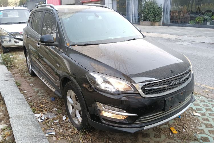 Used Zotye Domy X5 2015 1.5T Manual Luxury Model China V Standard Front Right 45 Deg