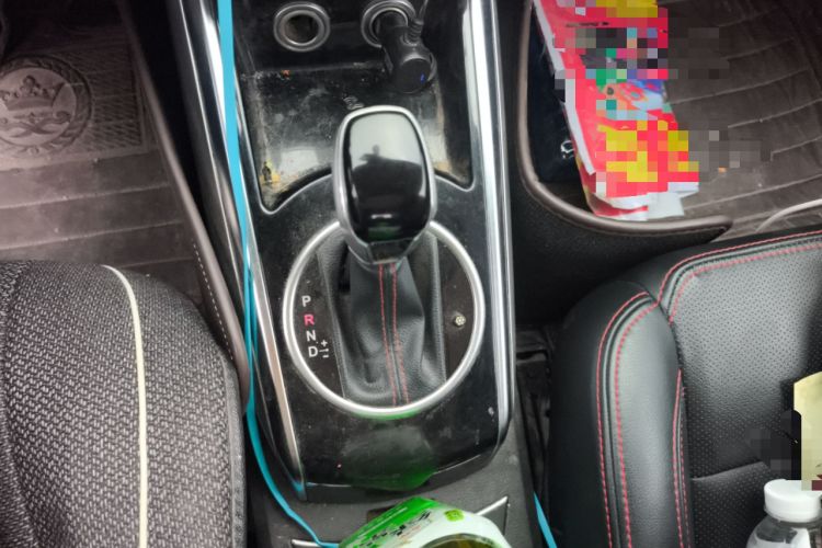 Used Zotye Domy X5 2015 1.5T CVT Landlord Model China IV Standard Gear Lever